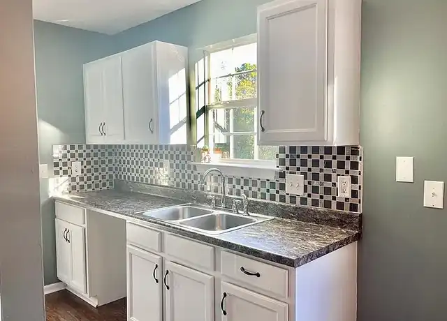 Property at 51 Valley View Dr Unit E35, Cartersville, GA, 30120, 2 beds, 3 baths, [object Object]