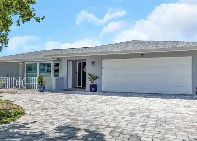 Property at 318 Belle Isle Ave, Belleair Beach, FL, 33786, 3 beds, 3 baths, [object Object]