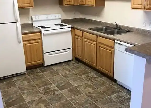 Property at Pheasant Run Apartments - 815 34th Ave E, Alexandria, MN, 56308, 2 beds, 1 bath, Contact for Price