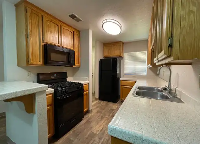Property at El Camino Ave (5325) - 5325 El Camino Ave, Carmichael, CA, 95608, 2 beds, 2 baths, [object Object]