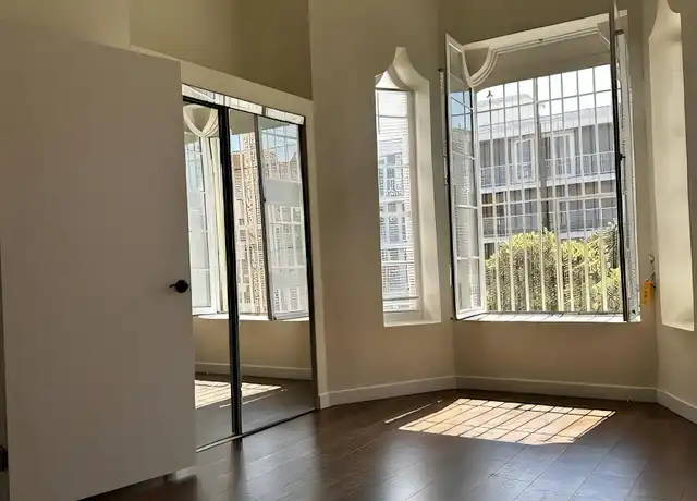 Property at 827 4th St Unit 101, Santa Monica, CA, 90403, 0 beds, 1 bath, [object Object]