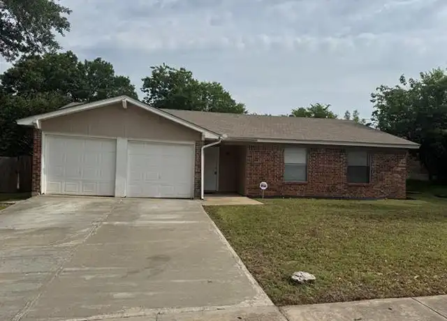 Property at 6233 Sunnybrook Dr, Fort Worth, TX, 76148, 3 beds, 2 baths, [object Object]