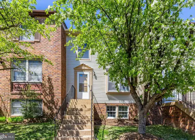 Property at 5932 Spruce Run Ct, Centreville, VA, 20121, 3 beds, 2.5 baths, [object Object]