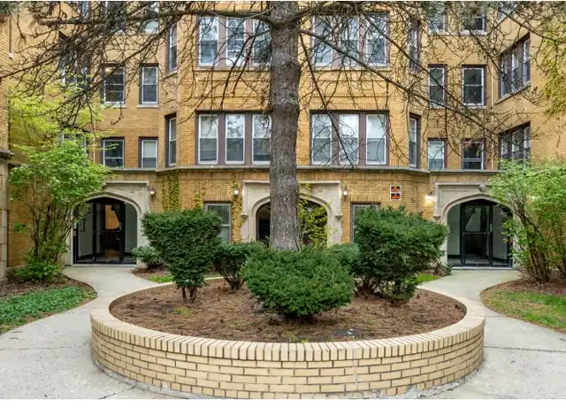 Property at 6951 S Merrill Ave Unit 6951-3B, Chicago, IL, 60649, 1 bed, 1 bath, [object Object]