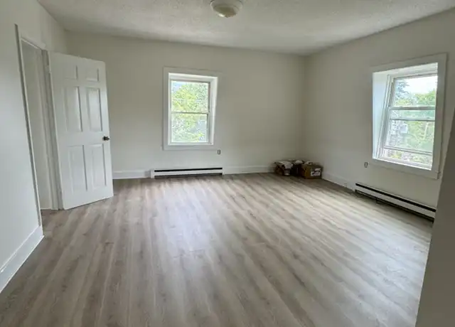 Property at 76 Elm St Unit 3, Milford, NH, 03055, 2 beds, 1 bath, [object Object]