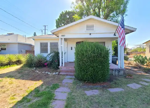 Property at 1607 Clay St, Redlands, CA, 92374, 2 beds, 1 bath, [object Object]