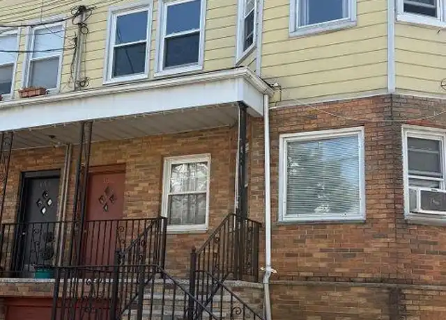 Property at 152 W 27th St, Bayonne, NJ, 07002, 2 beds, 1 bath, [object Object]