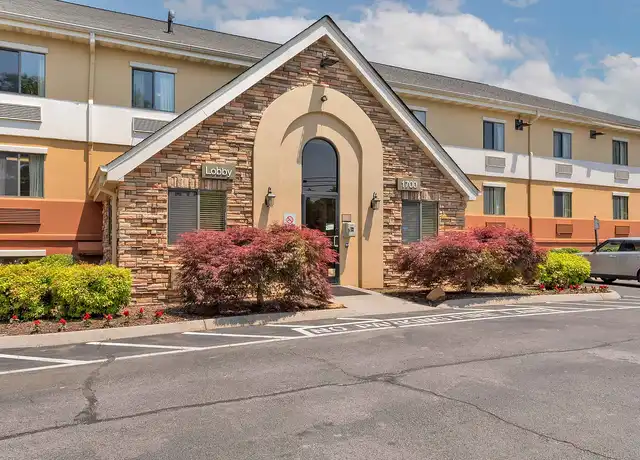 Property at Knoxville - West Hills - 1700 Winston Rd, Knoxville, TN, 37919, 0 beds, 1 bath, [object Object]