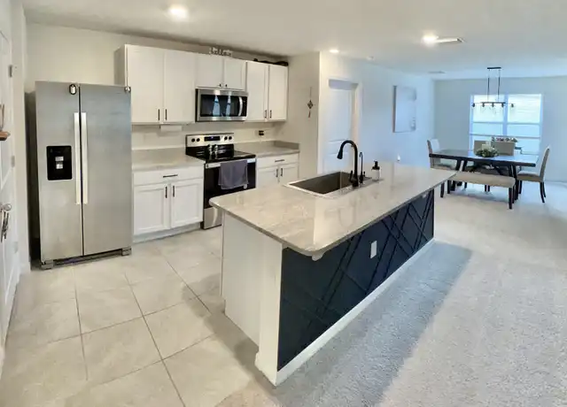 Property at 19033 NW 165th Ln, High Springs, FL, 32643, 3 beds, 2 baths, [object Object]