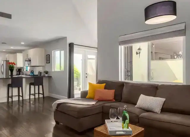 Property at 6630 N Majorca Way W, Phoenix, AZ, 85016, 2 beds, 2 baths, [object Object]
