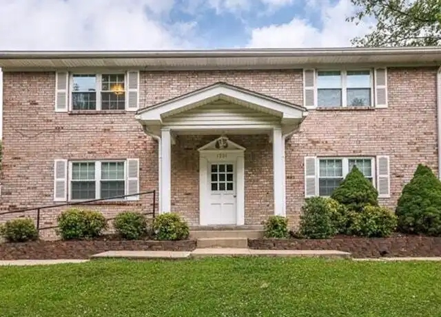 Property at 1201 Dewey St Unit 5, New Albany, IN, 47150, 1 bed, 1 bath, [object Object]