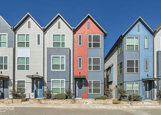 Property at Lamar Townhomes - 301 E Lamar St, McKinney, TX, 75069, 3 beds, 2 baths, [object Object]