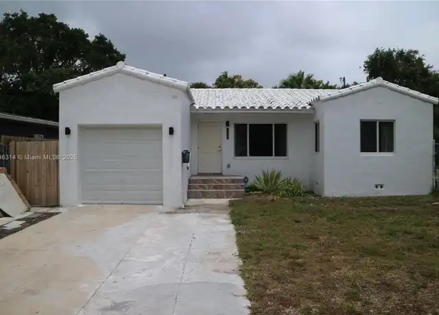 Property at 1904 SE 1st Ave, Fort Lauderdale, FL, 33316, 2 beds, 1 bath, [object Object]