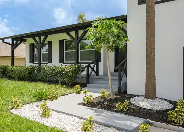Property at 718 Mendoza Dr, Orlando, FL, 32825, 3 beds, 3 baths, [object Object]