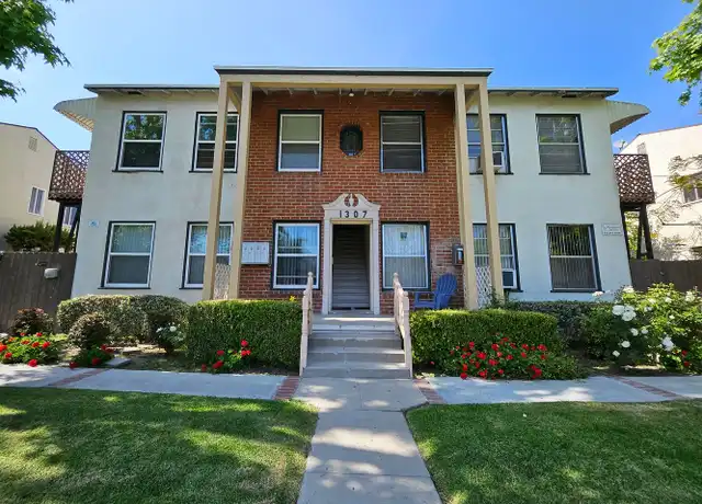 Property at 1307 W Alameda Ave Unit C, Burbank, CA, 91506, 2 beds, 1 bath, [object Object]