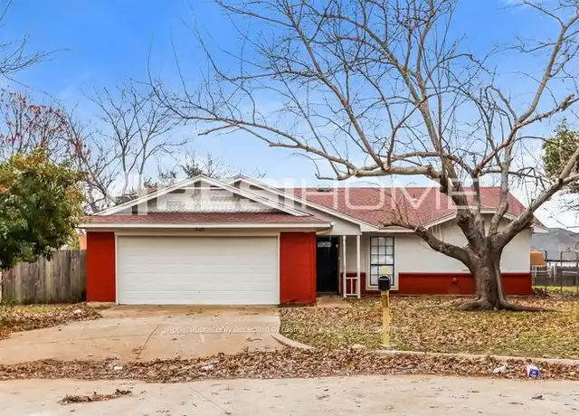 Property at 1729 Wurzburg Dr, Fort Worth, TX, 76134, 3 beds, 2 baths, [object Object]