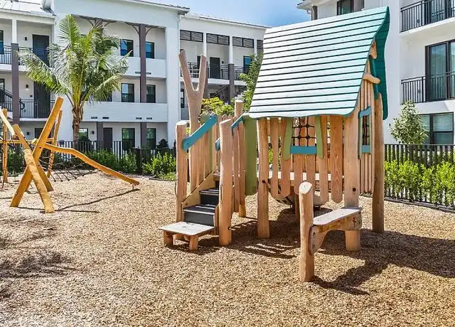 Property at Pines Garden at City Center - 10400 City Center Blvd, Pembroke Pines, FL, 33025, 1-3 bed, 1-3 bath, [object Object]