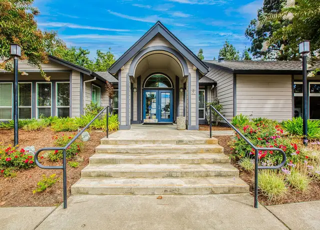Photo of 2000 Ascot Pkwy, Vallejo, CA 94591