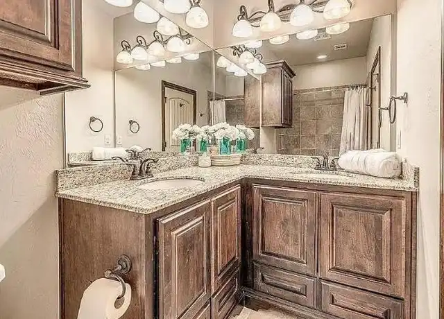 Property at 14004 Georgian Way, Yukon, OK, 73099, 3 beds, 2 baths, [object Object]