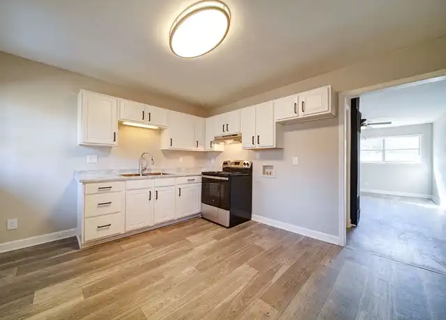 Property at Pine Ridge at Reynolda - 2745 Basswood Ct, Winston-Salem, NC, 27106, 2 beds, 1 bath, [object Object]
