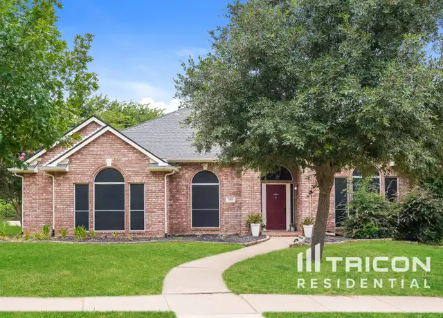 Property at 968 Silverthorne Trl, Lewisville, TX, 75077, 4 beds, 2 baths, [object Object]