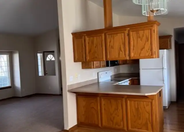 Property at 8285 W Donnybrook Dr, Boise, ID, 83709, 3 beds, 2 baths, [object Object]