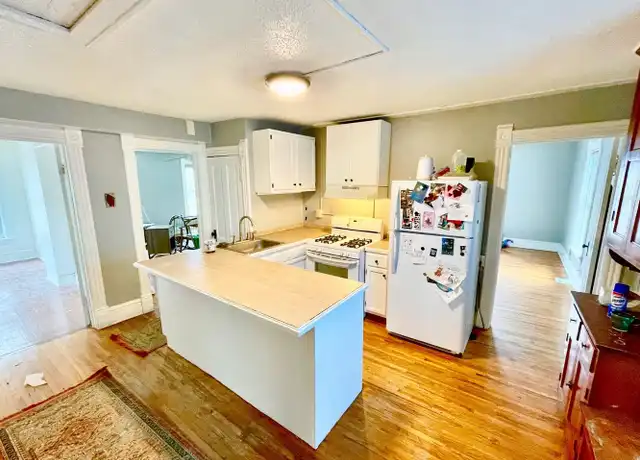 Property at 3118 Pleasant Ave Unit 2FL, Minneapolis, MN, 55408, 3 beds, 1 bath, [object Object]