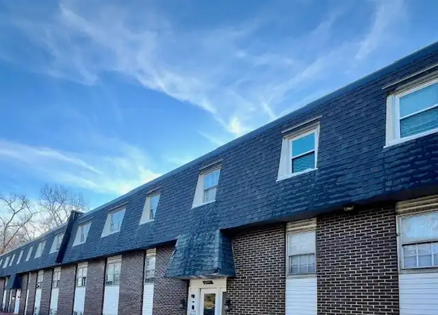 Property at 6711 N University St Unit 1, Peoria, IL, 61614, 1 bed, 1 bath, [object Object]