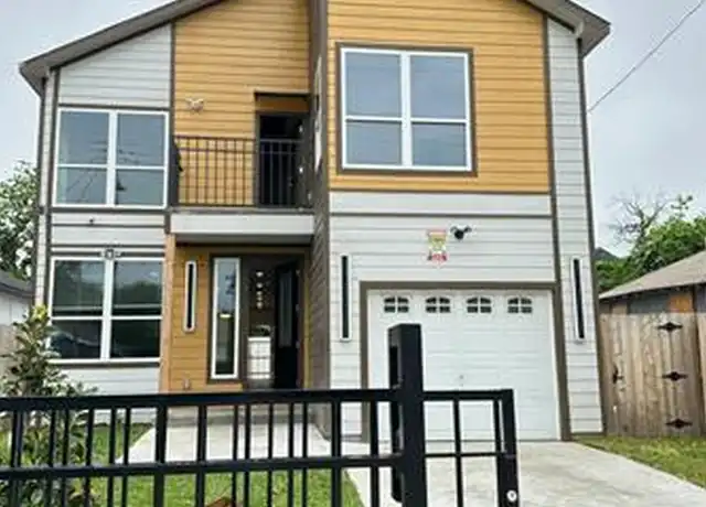 Property at 4507 Frank St, Dallas, TX, 75210, 4 beds, 3 baths, [object Object]