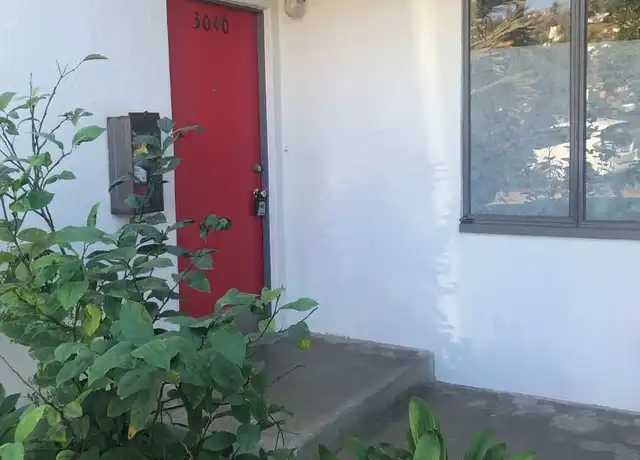 Property at 3048 Luna Dr Unit 3040, Ventura, CA, 93003, 1 bed, 1 bath, [object Object]