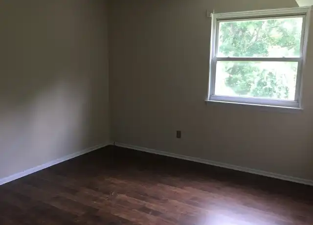 Property at 9439 Woodbridge Rd Unit 2nd Fl, Philadelphia, PA, 19114, 2 beds, 1 bath, [object Object]