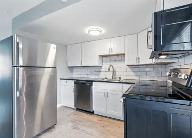 Property at 10765 W 7th Pl Unit 4, Denver, CO, 80215, 2 beds, 1 bath, [object Object]