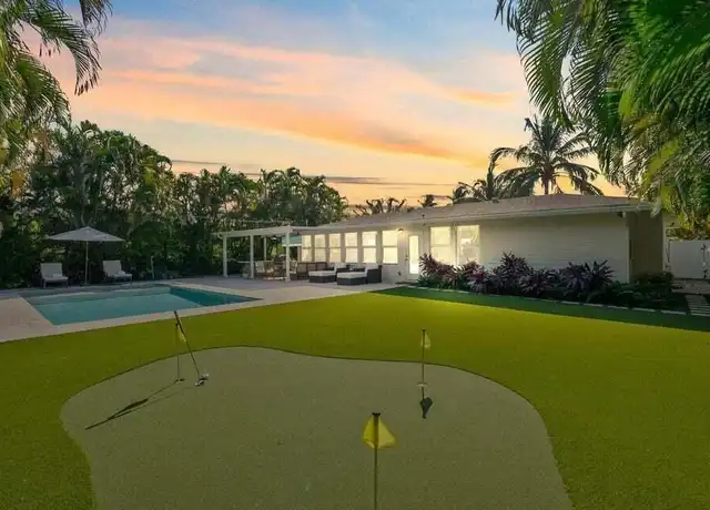 Property at 221 NW 18th St, Delray Beach, FL, 33444, 4 beds, 3 baths, [object Object]