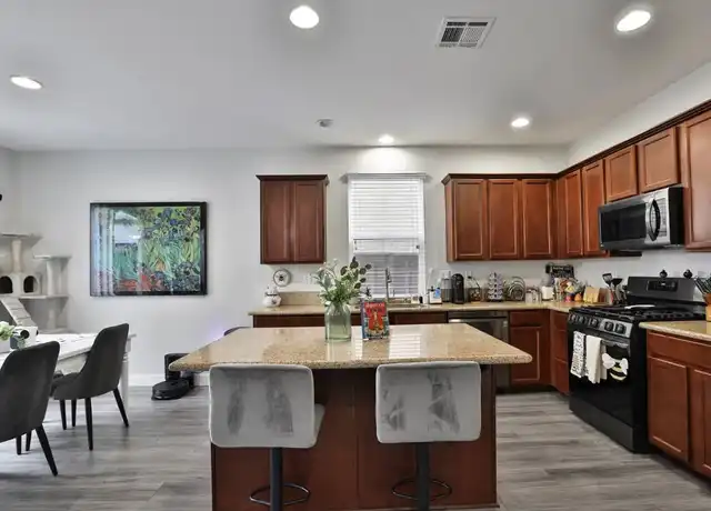 Property at 8 Sturla Way, Gilroy, CA, 95020, 3 beds, 2.5 baths, [object Object]
