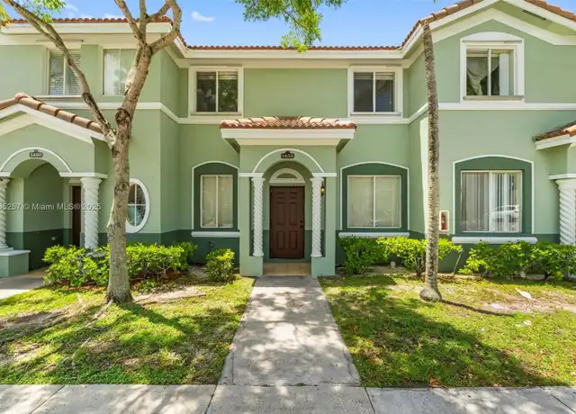Property at 1458 SE 24th Ct, Homestead, FL, 33035, 3 beds, 2.5 baths, [object Object]