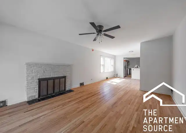 Property at 1749 E 71st Pl, Chicago, IL, 60649, 3 beds, 1.5 baths, [object Object]