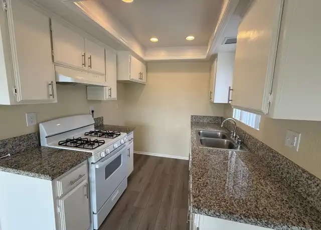 Property at 1407 Alabama St Unit 5, Huntington Beach, CA, 92648, 2 beds, 2 baths, [object Object]