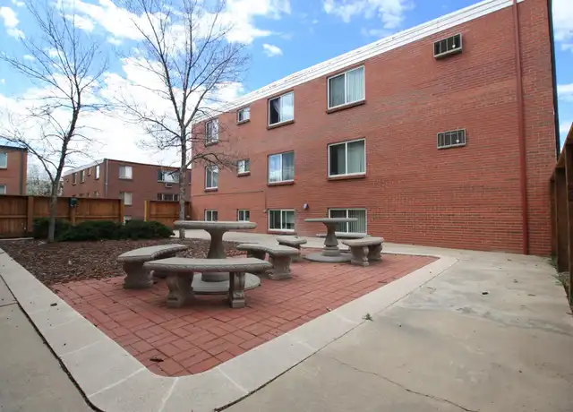 Property at 569 S Forest St Unit 3, Denver, CO, 80246, 1 bed, 1 bath, [object Object]