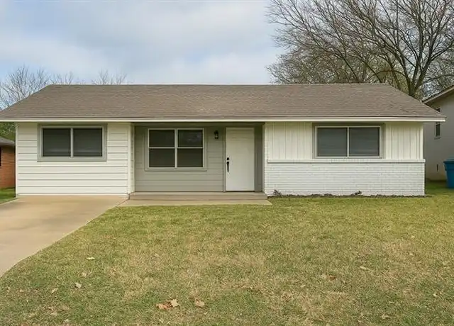Property at 1719 W Washington St, Denison, TX, 75020, 3 beds, 2 baths, [object Object]