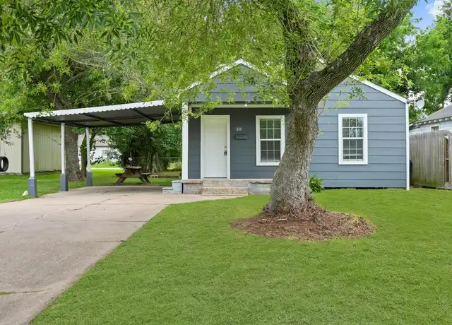 Property at 810 15th Ave N, Texas City, TX, 77590, 3 beds, 1 bath, [object Object]