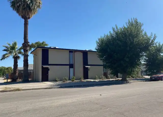Property at 1031 Eye St Unit A, Bakersfield, CA, 93304, 2 beds, 1 bath, [object Object]