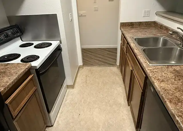 Property at 545 E 11th Ave Unit 10, Anchorage, AK, 99501, 1 bed, 1 bath, [object Object]