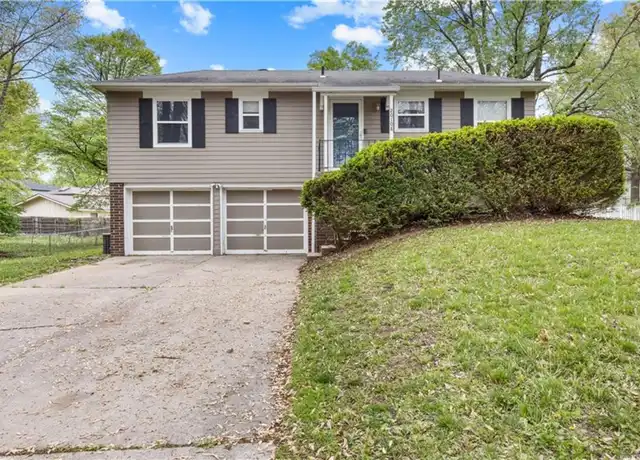 Property at 20108 E Blue Mills Ct, Independence, MO, 64056, 3 beds, 2 baths, [object Object]