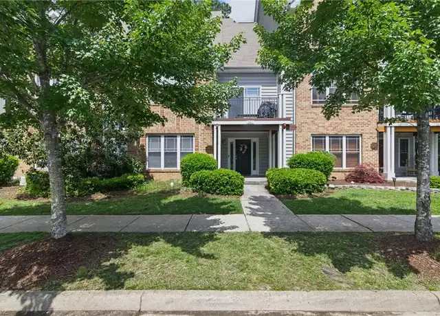 Property at 985 Hollymeade Cir, Newport News, VA, 23602, 3 beds, 2.5 baths, [object Object]