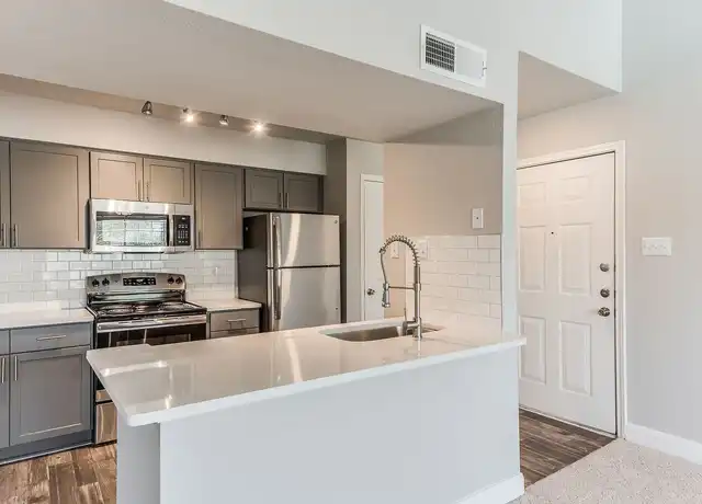 Property at The Haven Apartments - 15902 Highway 3, Webster, TX, 1-3 bed, 1-2 bath, [object Object]