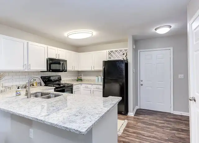 Property at Stratford at Hillcrest - 2454 Hillcrest Center Cir, Winston-Salem, NC, 27103, 2-3 beds, 2 baths, [object Object]
