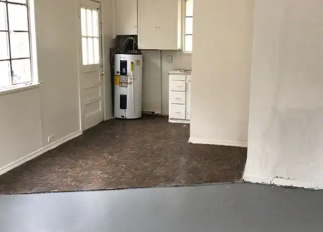 Property at 1334 Summers St, Shreveport, LA, 71108, 2 beds, 1 bath, [object Object]