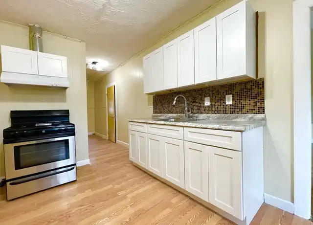 Property at 89 Tuttle St Unit 3, Dorchester, MA, 02125, 3 beds, 1 bath, [object Object]