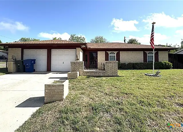 Property at 1613 Velma Ave, Copperas Cove, TX, 76522, 3 beds, 2 baths, [object Object]