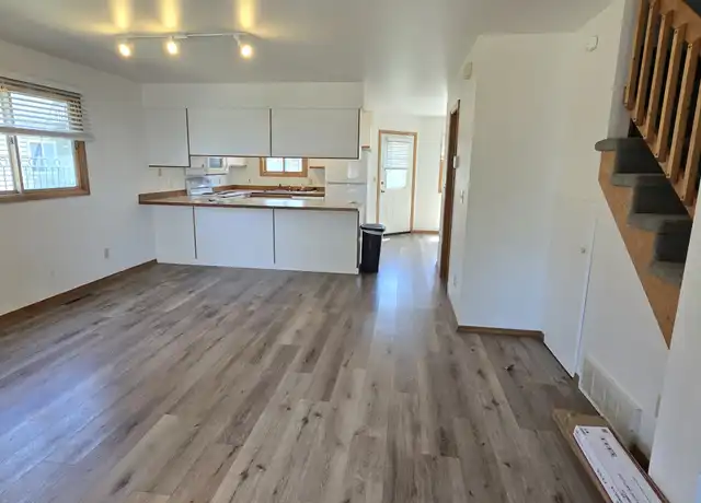 Property at 1802 W Lincoln St #17, Bozeman, MT, 59715, 3 beds, 1.5 baths, [object Object]